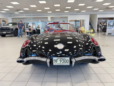 1960 Chevrolet CORVETTE COUPE Base