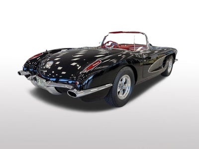 1960 Chevrolet CORVETTE COUPE Base