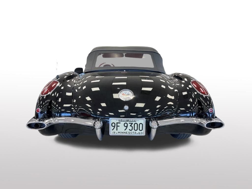 1960 Chevrolet CORVETTE COUPE Base