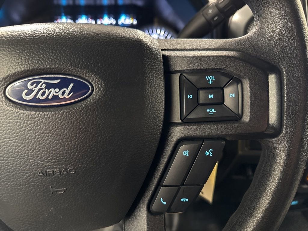 2022 Ford Super Duty F-350 SRW XL