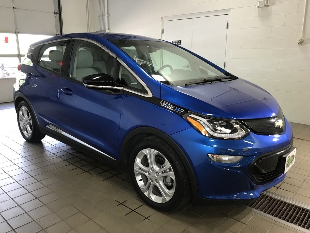 Used 2017 Chevrolet Bolt EV LT with VIN 1G1FW6S01H4182801 for sale in Buffalo, Minnesota