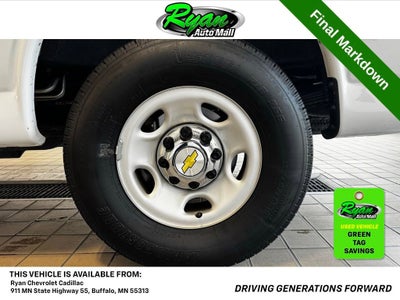 2024 Chevrolet Express Passenger 3500 1LT