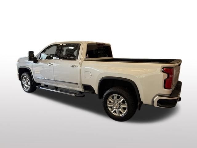 2025 Chevrolet Silverado 3500 HD High Country