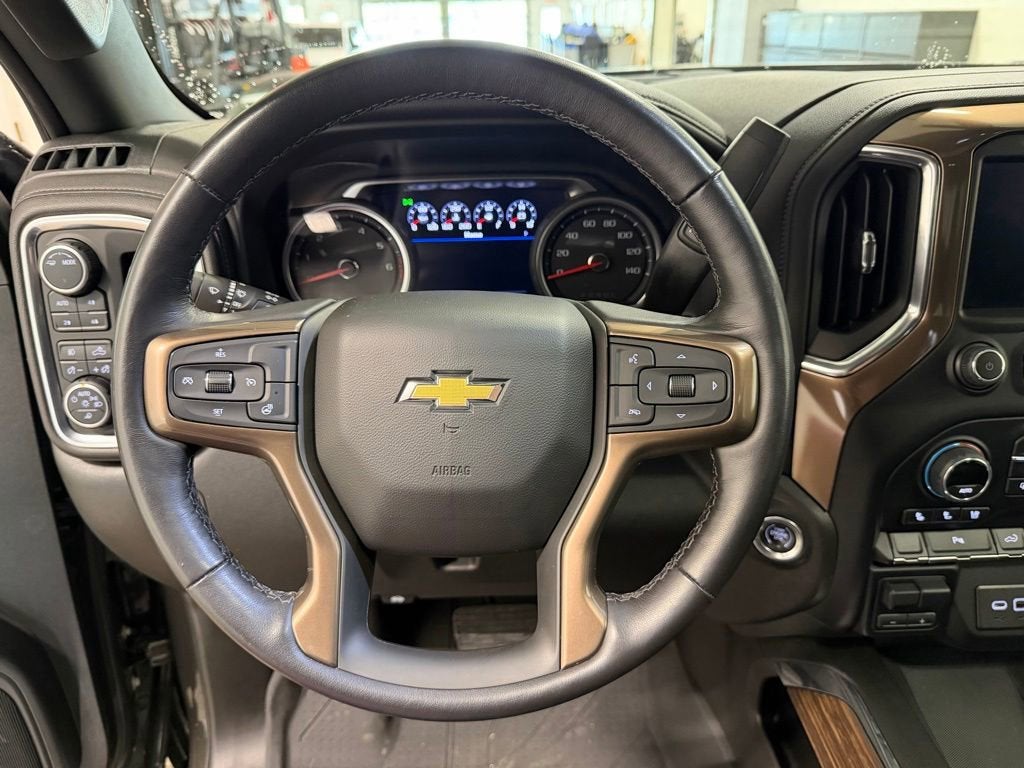 2022 Chevrolet Silverado 3500 HD High Country