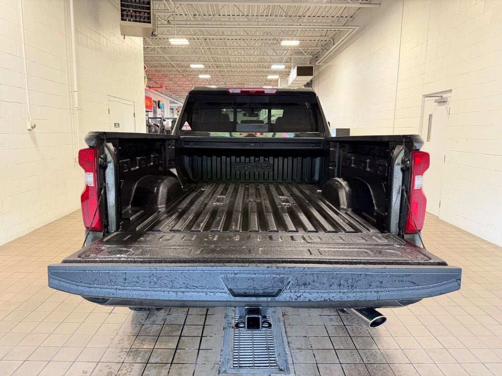 2022 Chevrolet Silverado 3500 HD High Country