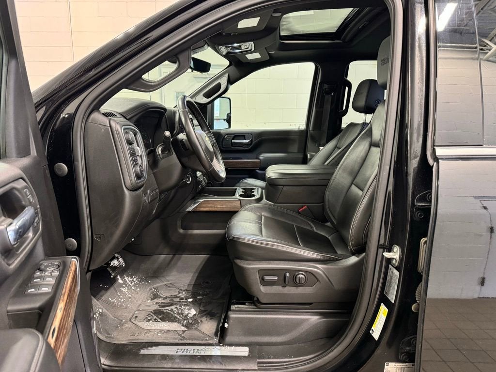 2023 Chevrolet Silverado 3500 HD High Country