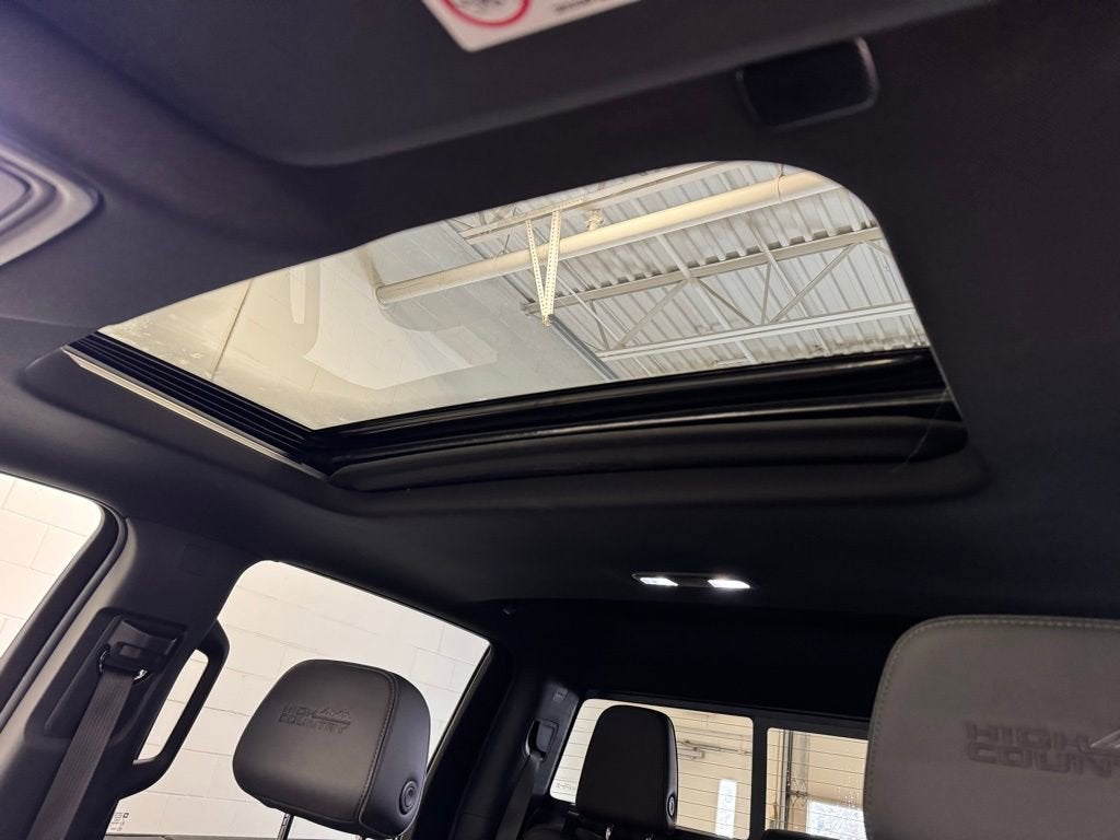 2023 Chevrolet Silverado 3500 HD High Country