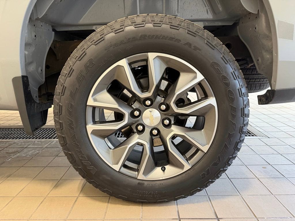 2024 Chevrolet Silverado 1500 LT (2FL)