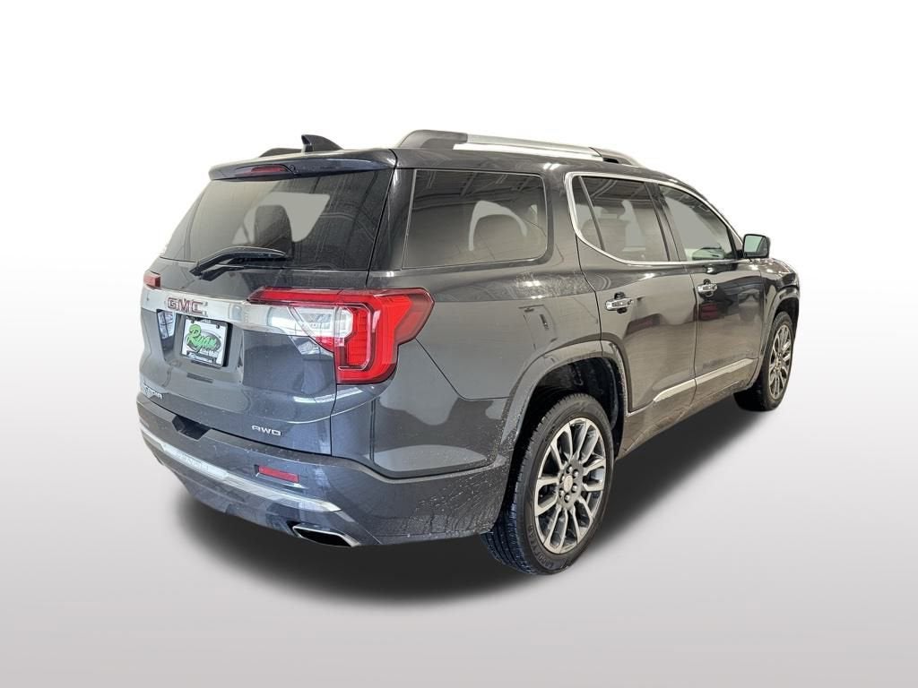 2020 GMC Acadia Denali