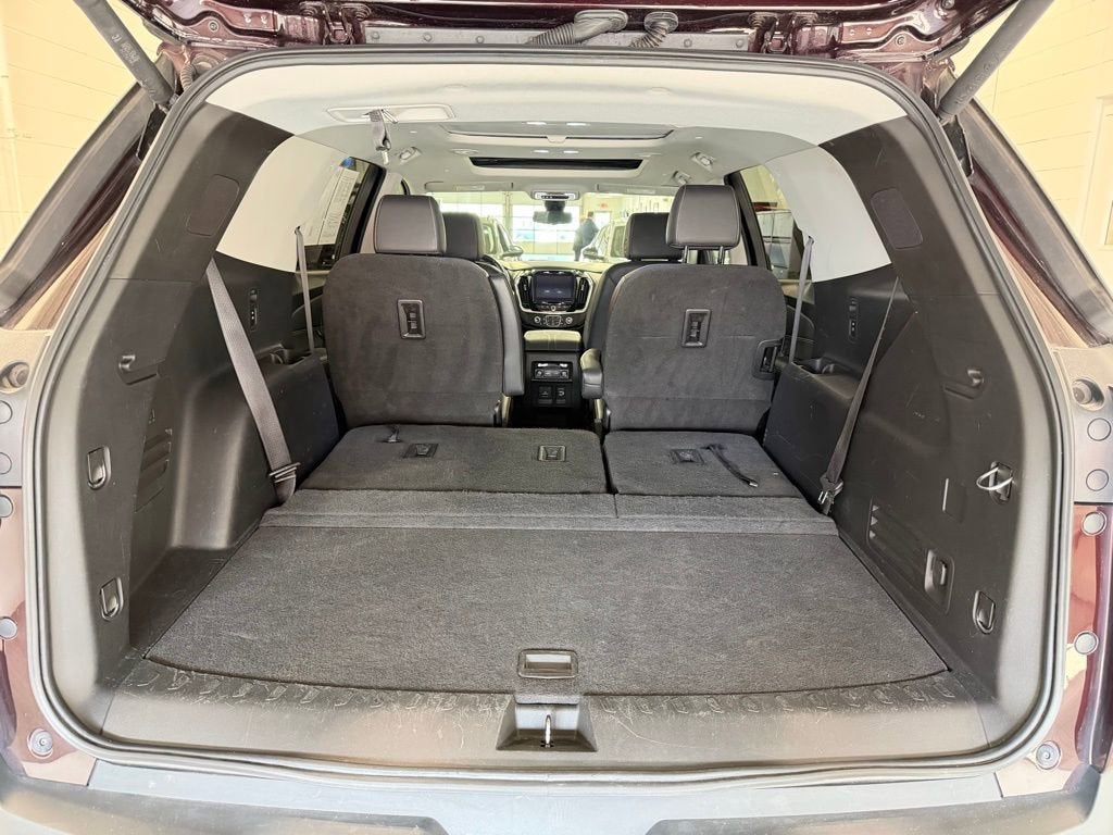 2021 Chevrolet Traverse LT Leather