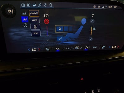 2027 Chevrolet Suburban LT
