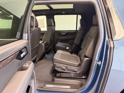 2027 Chevrolet Suburban LT