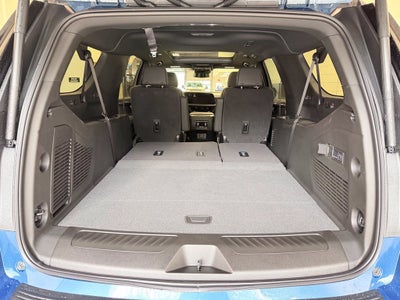 2027 Chevrolet Suburban LT