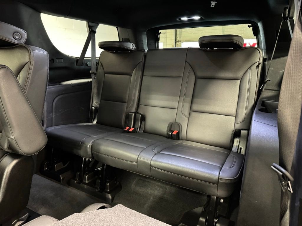 2021 Chevrolet Suburban High Country