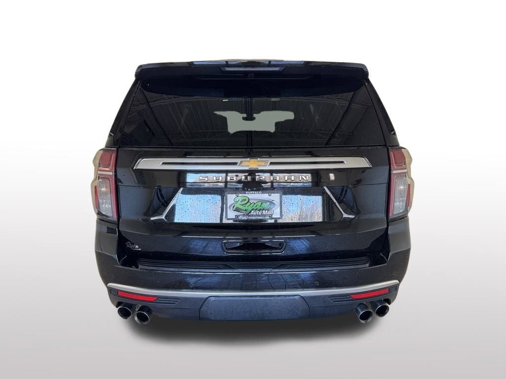 2021 Chevrolet Suburban High Country