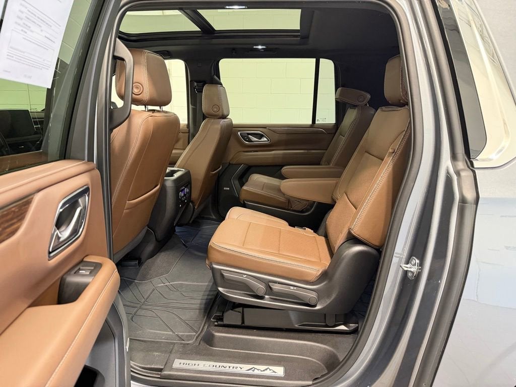 2022 Chevrolet Suburban High Country