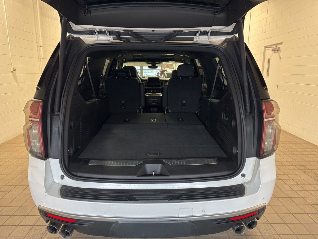 2022 Chevrolet Suburban High Country