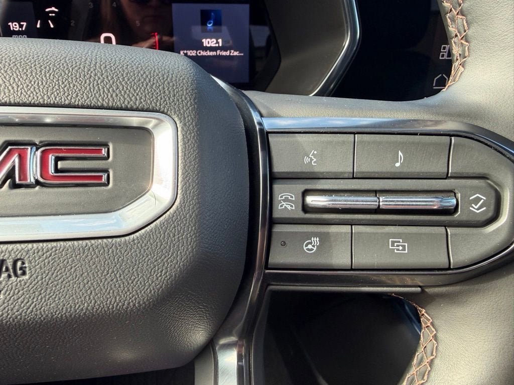 2024 GMC Canyon AT4