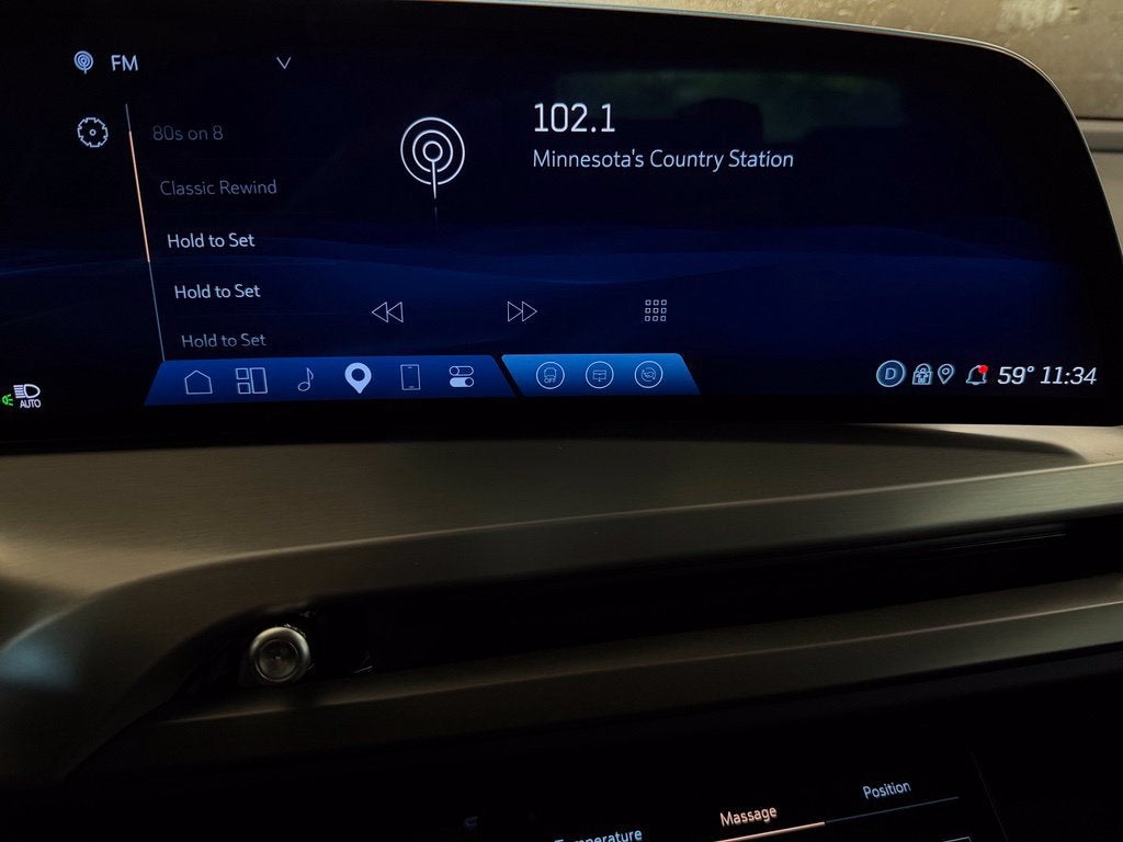 2026 Cadillac VISTIQ Platinum