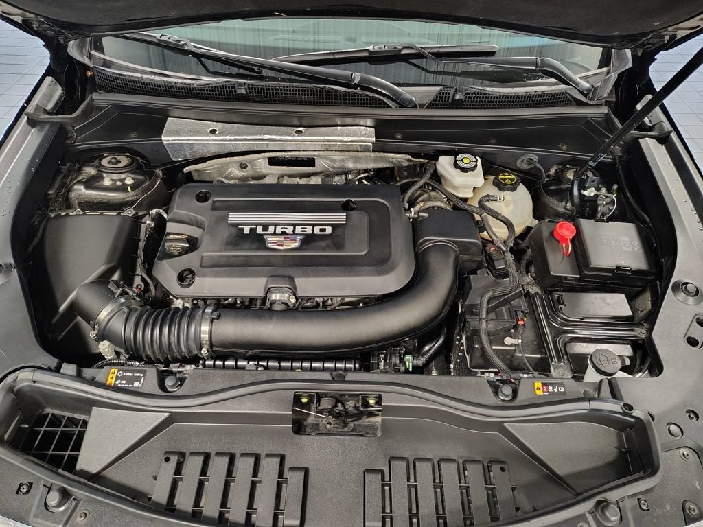 2025 Cadillac XT4 Premium Luxury
