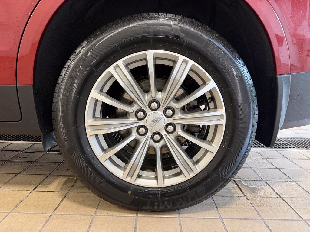 2017 Cadillac XT5 Luxury FWD