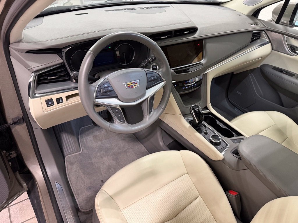 2023 Cadillac XT5 AWD Premium Luxury