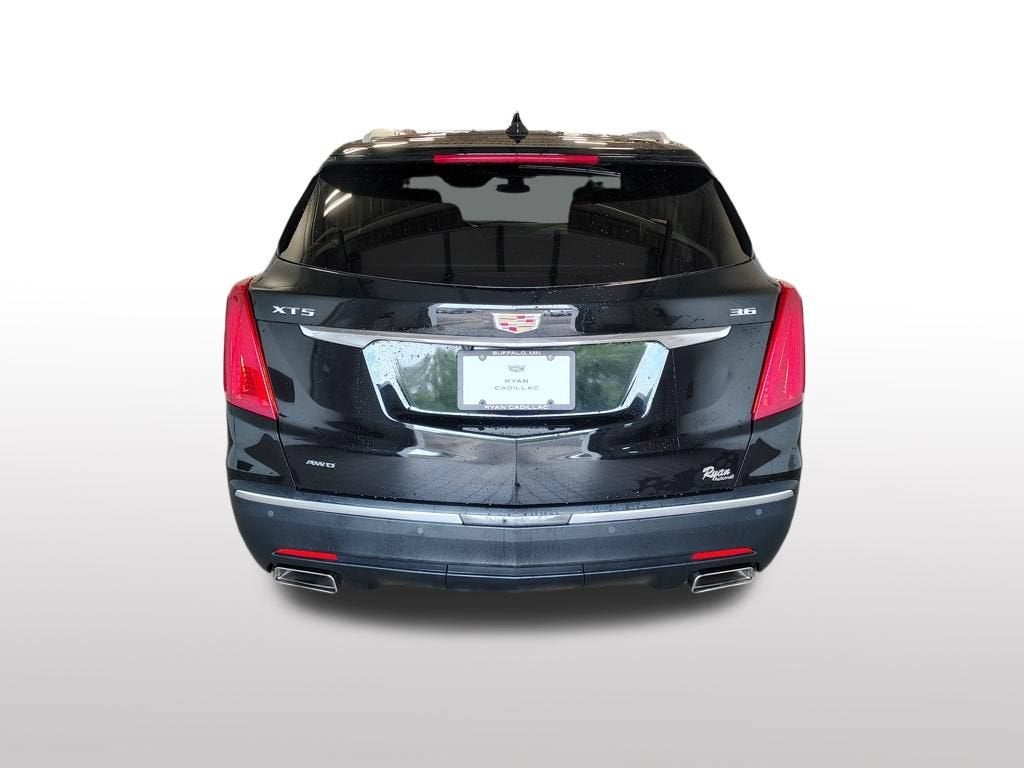 2017 Cadillac XT5 Luxury AWD