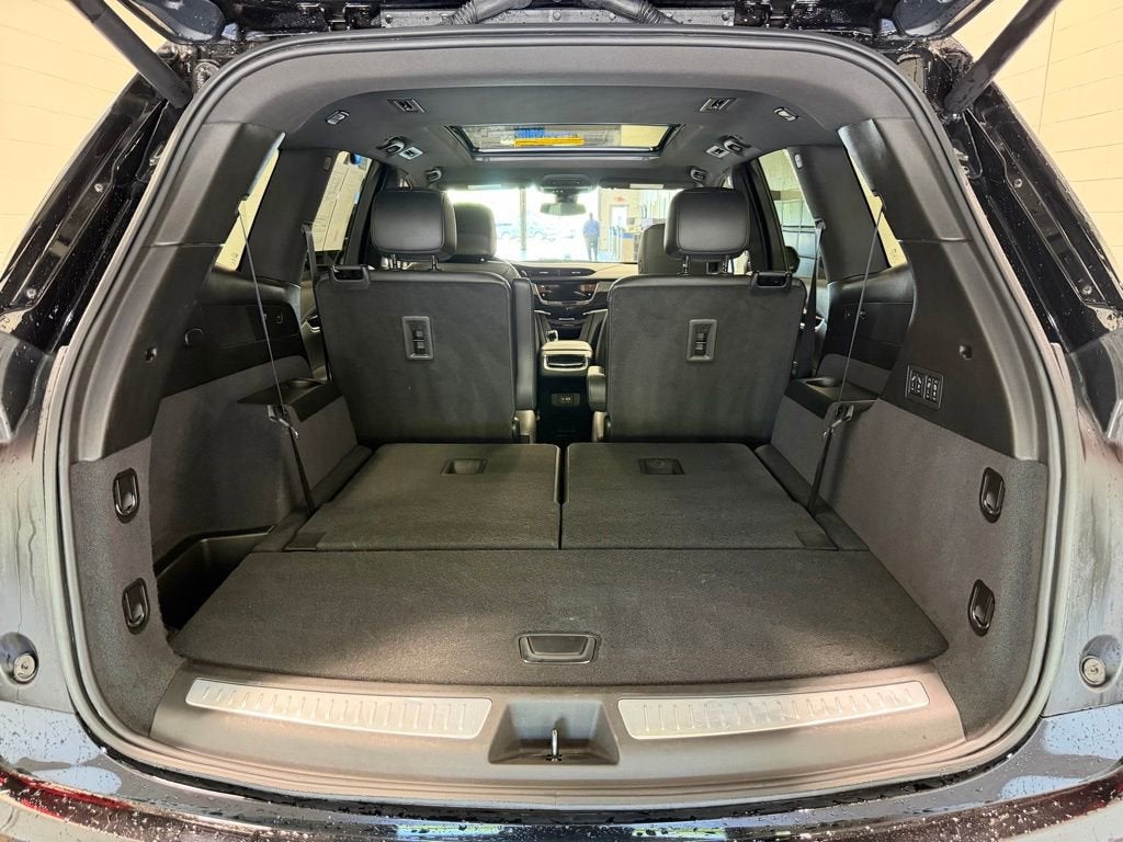 2025 Cadillac XT6 Premium Luxury