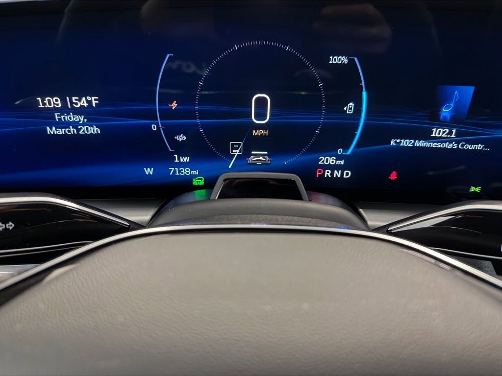 2023 Cadillac LYRIQ Luxury