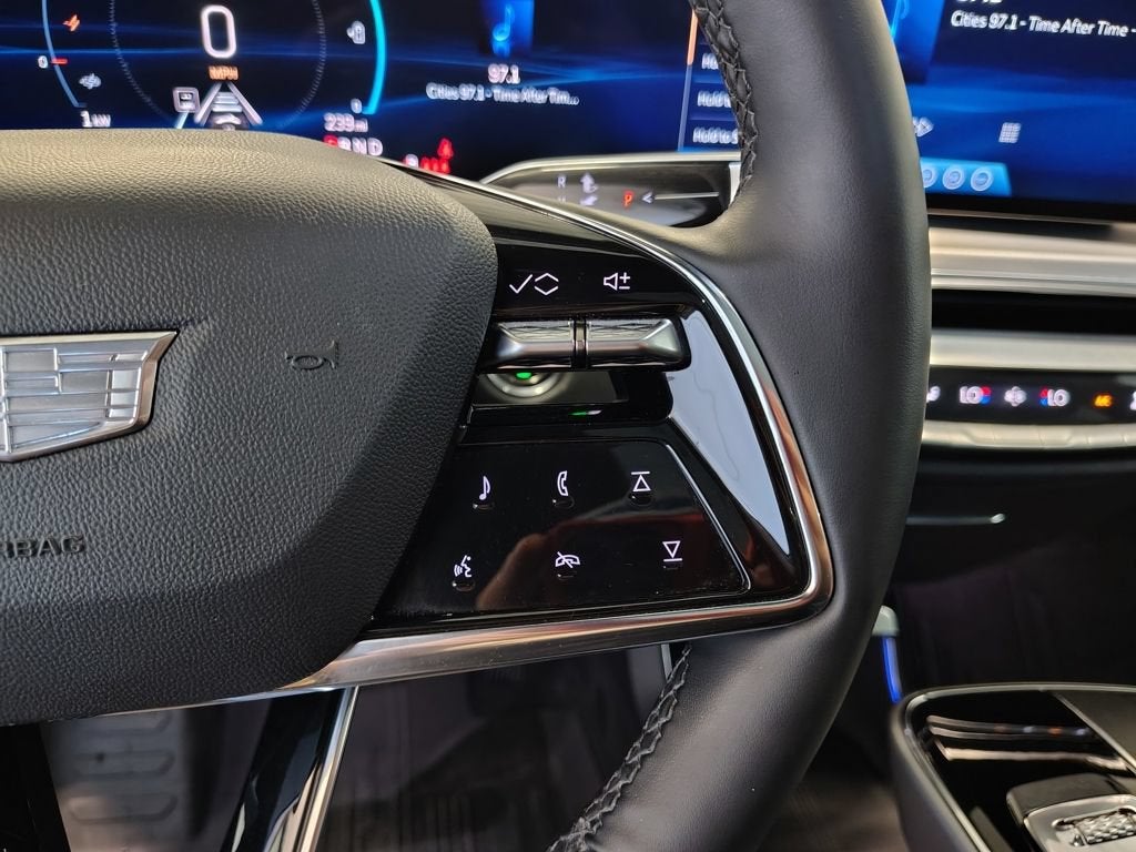 2024 Cadillac LYRIQ Sport 1