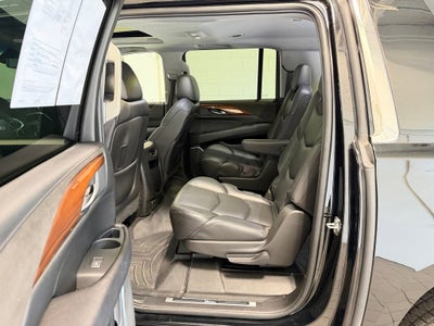 2018 Cadillac Escalade ESV Luxury
