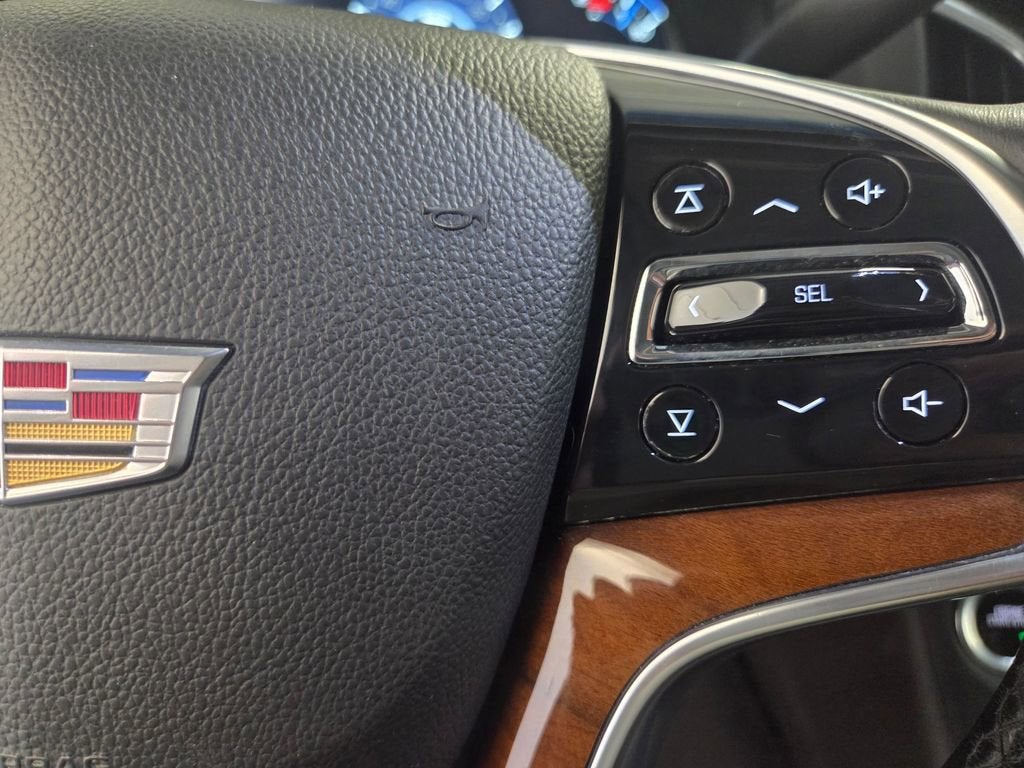 2018 Cadillac Escalade ESV Luxury
