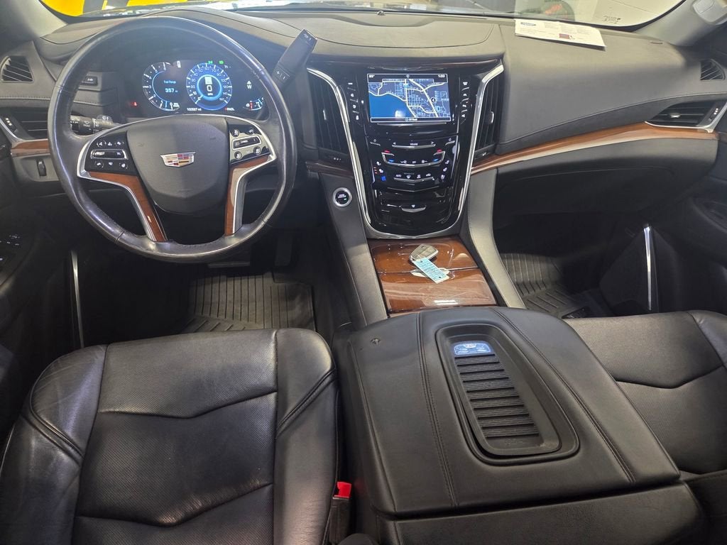 2018 Cadillac Escalade ESV Luxury