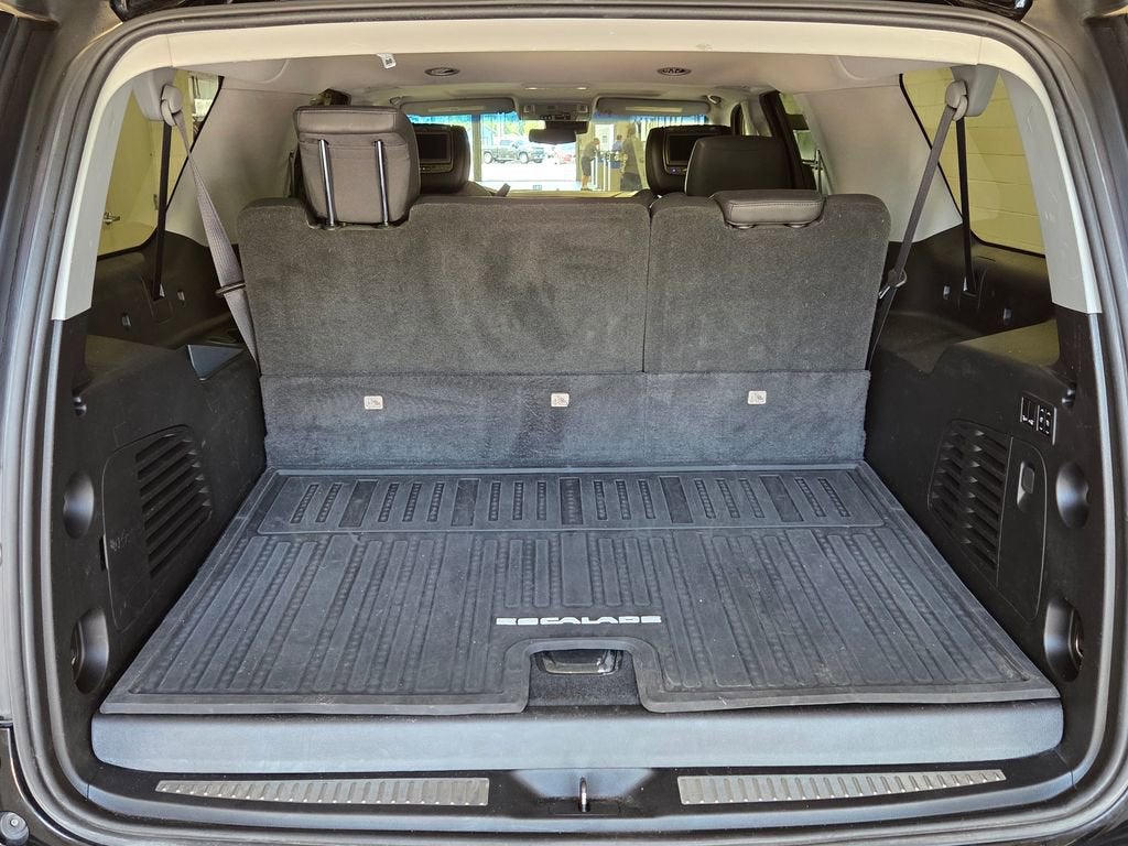 2018 Cadillac Escalade ESV Luxury