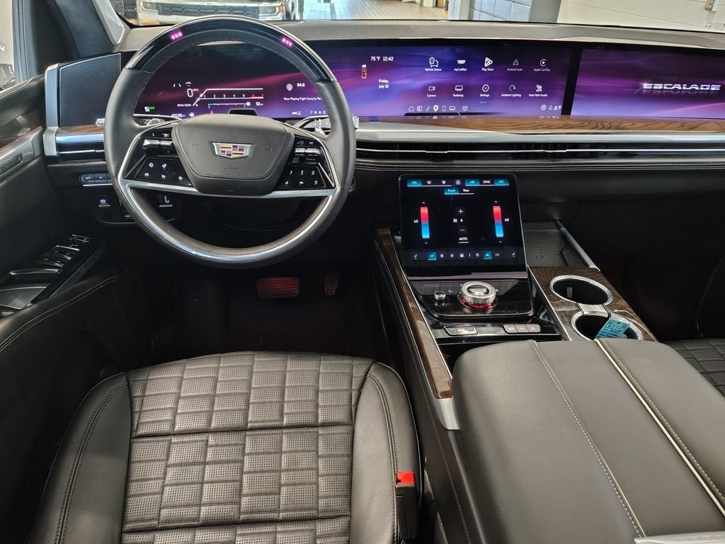 2025 Cadillac Escalade Sport Platinum