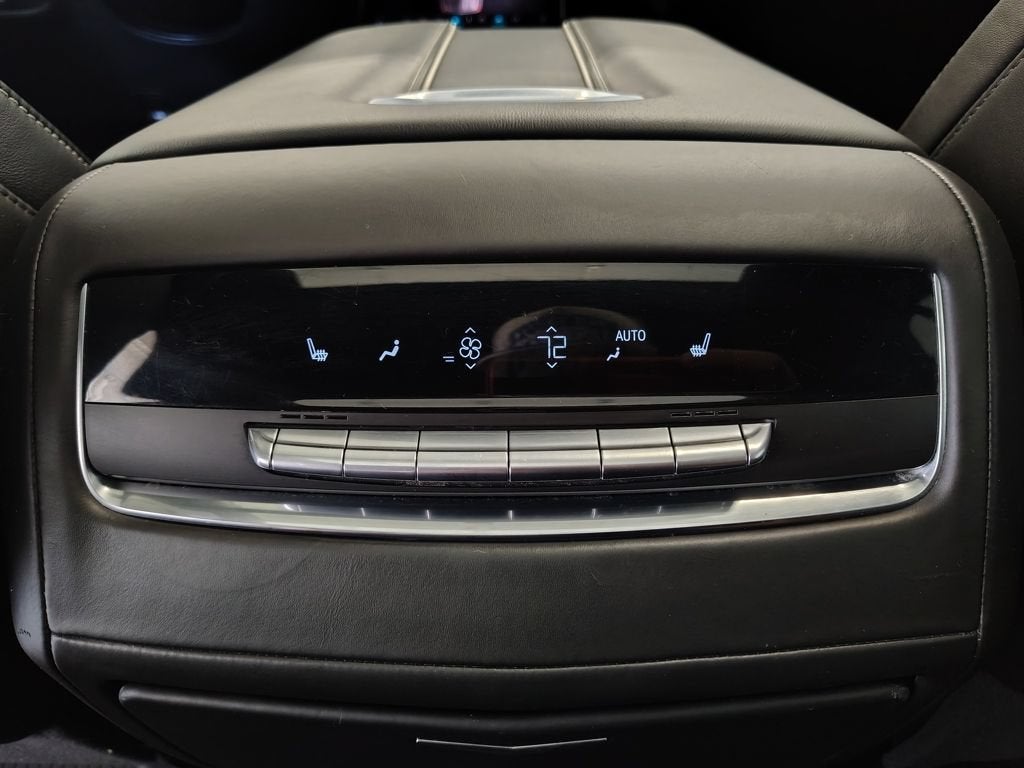 2025 Cadillac Escalade Sport Platinum