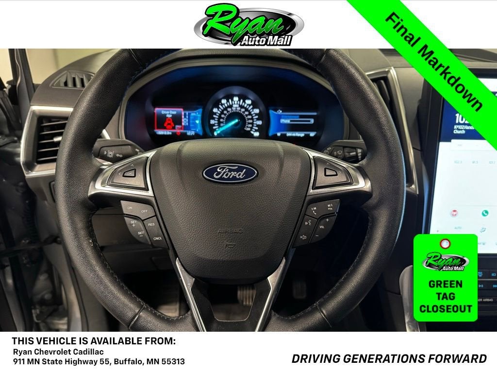 2024 Ford Edge Titanium