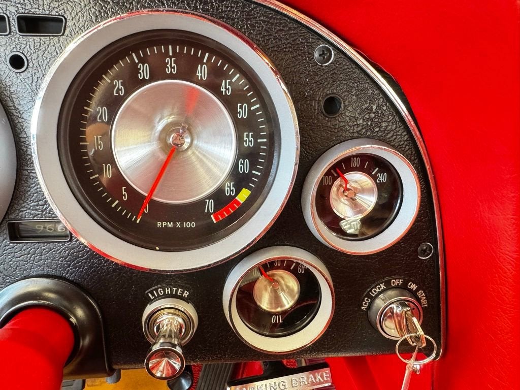1963 Chevrolet CORVETTE Base