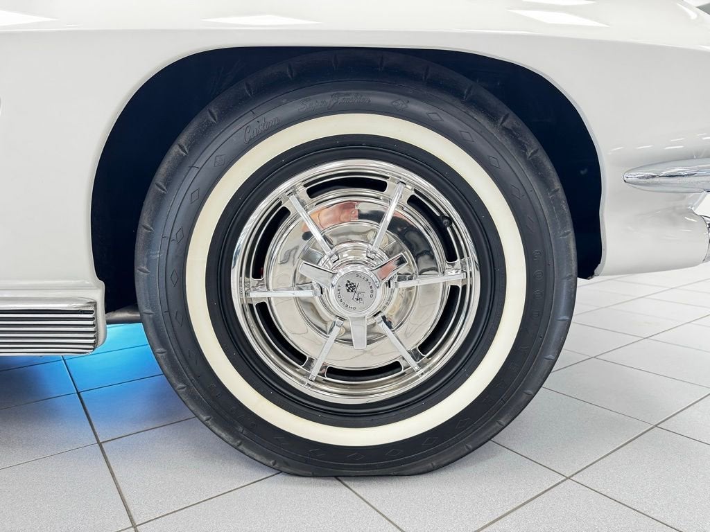 1963 Chevrolet CORVETTE Base