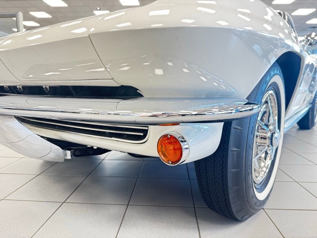 1963 Chevrolet CORVETTE Base