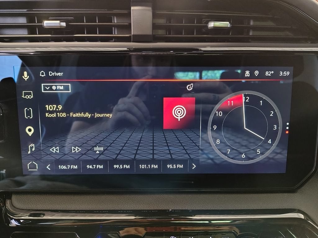 2025 GMC Sierra 1500 AT4
