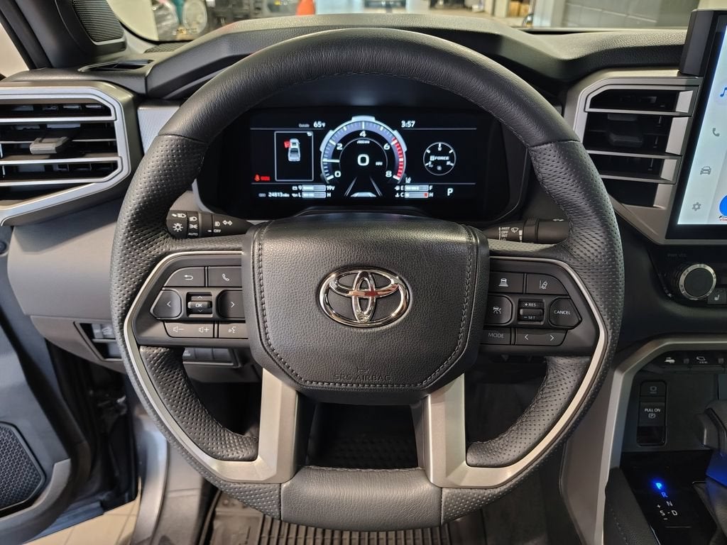 2025 Toyota Tundra 4WD SR5