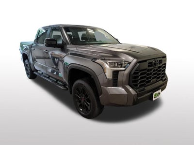 2025 Toyota Tundra 4WD SR5