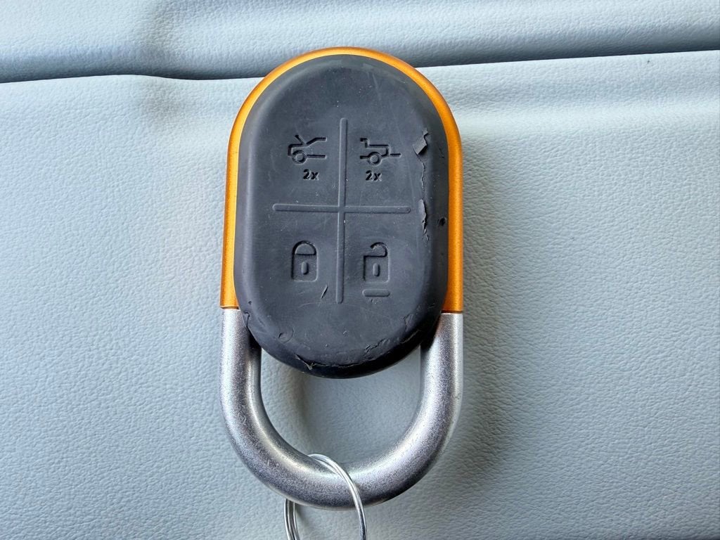 2022 RIVIAN R1T Adventure Package