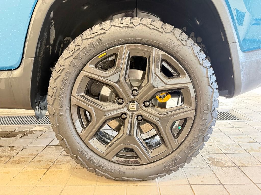 2022 RIVIAN R1T Adventure Package