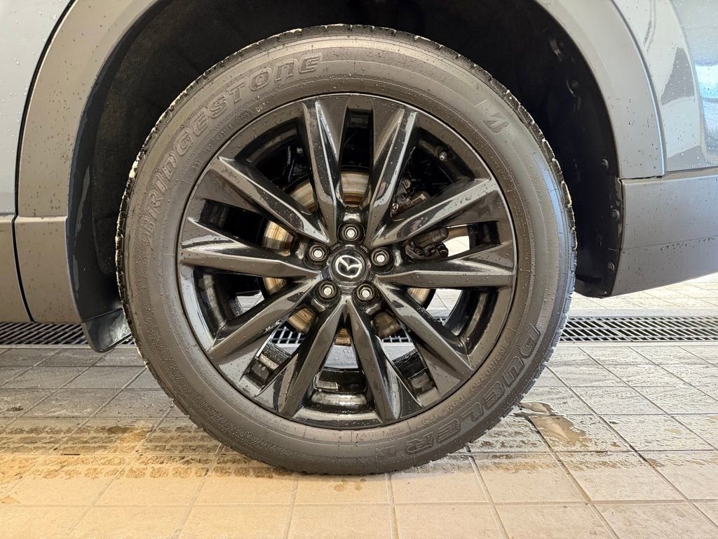 2022 Mazda Mazda CX-9 Carbon Edition