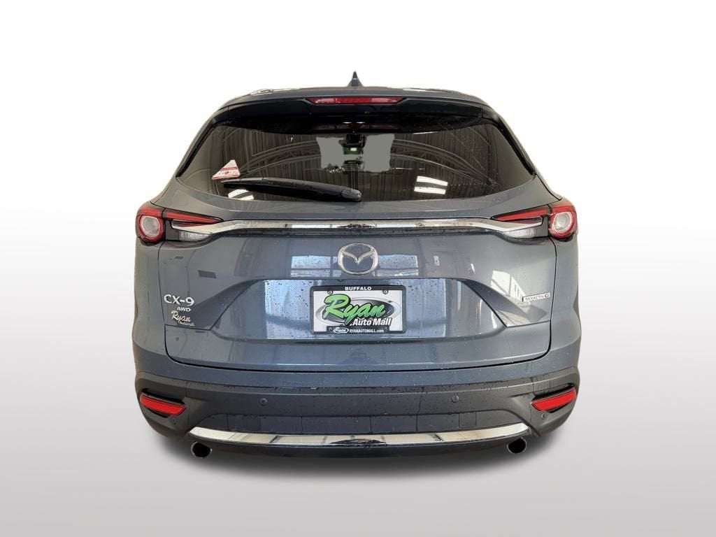 2022 Mazda Mazda CX-9 Carbon Edition