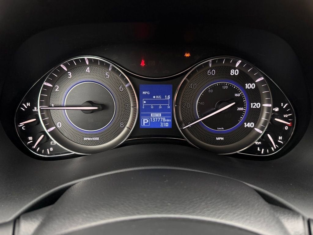 2017 INFINITI QX80 Signature Edition