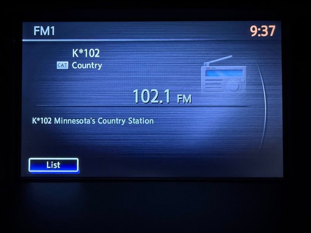 2017 INFINITI QX80 Signature Edition