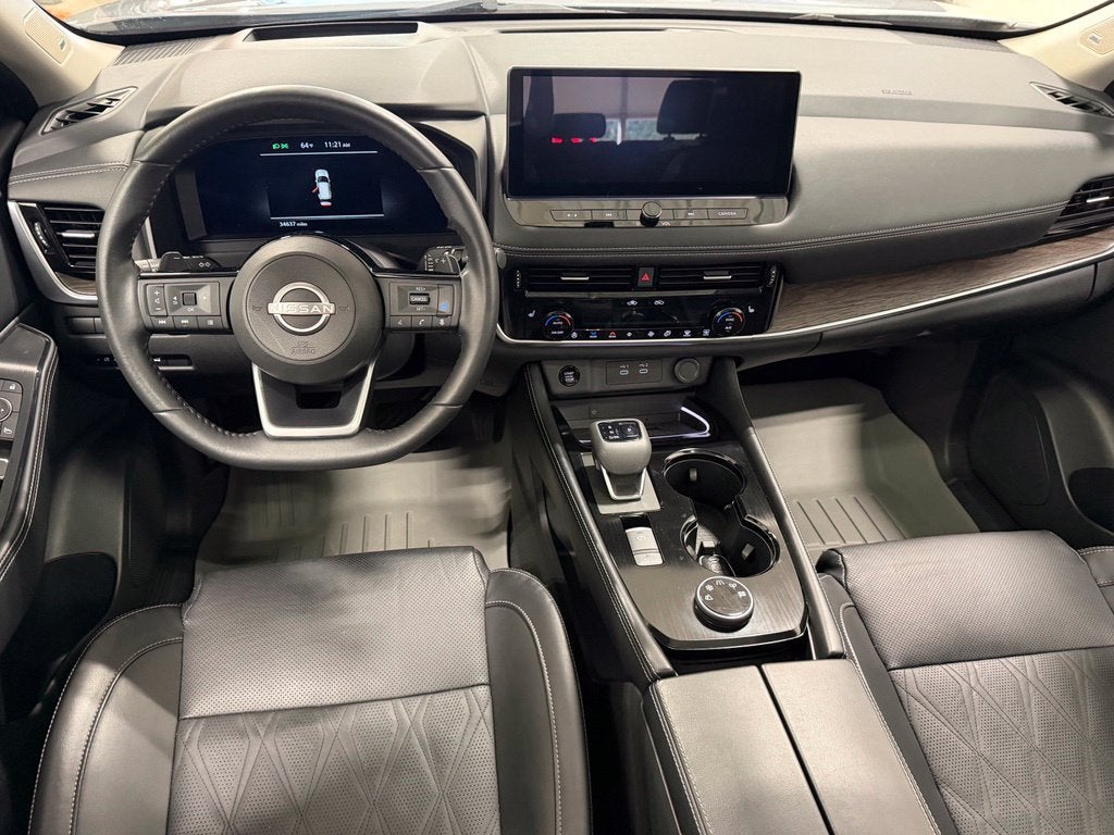 2024 Nissan Rogue Platinum